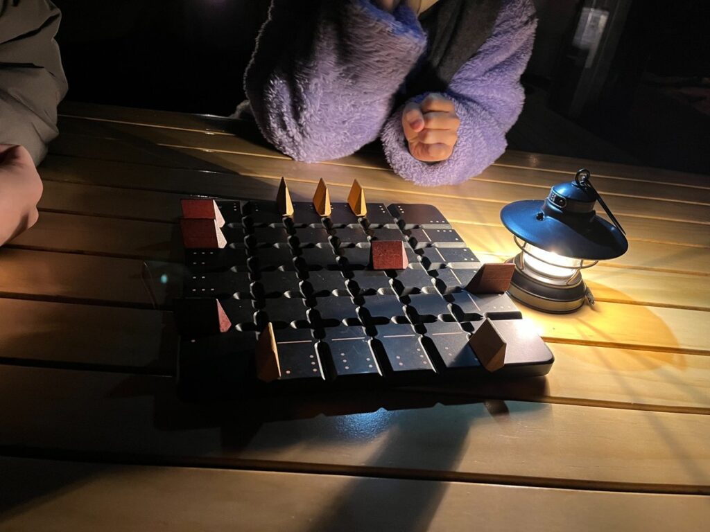 星のや富士でボードゲーム